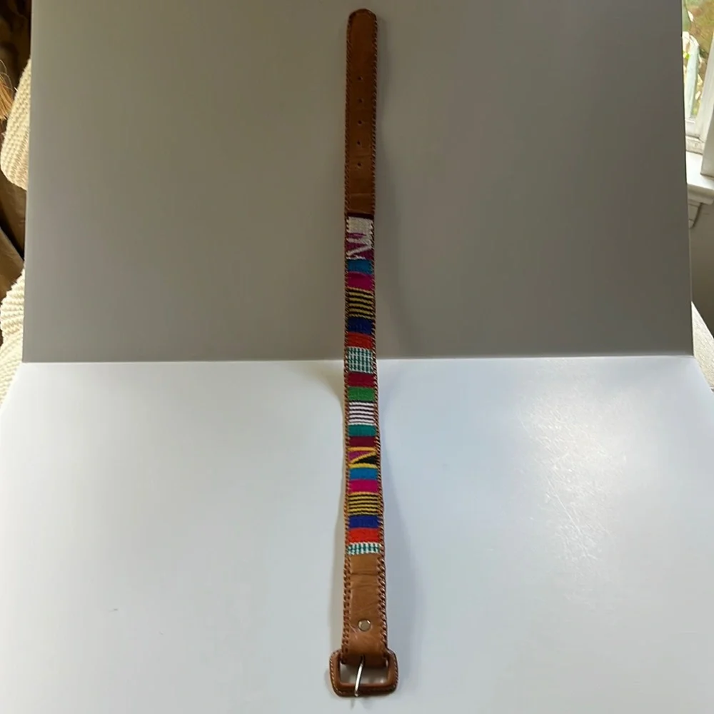 Handmade belt from Guatemala 28”